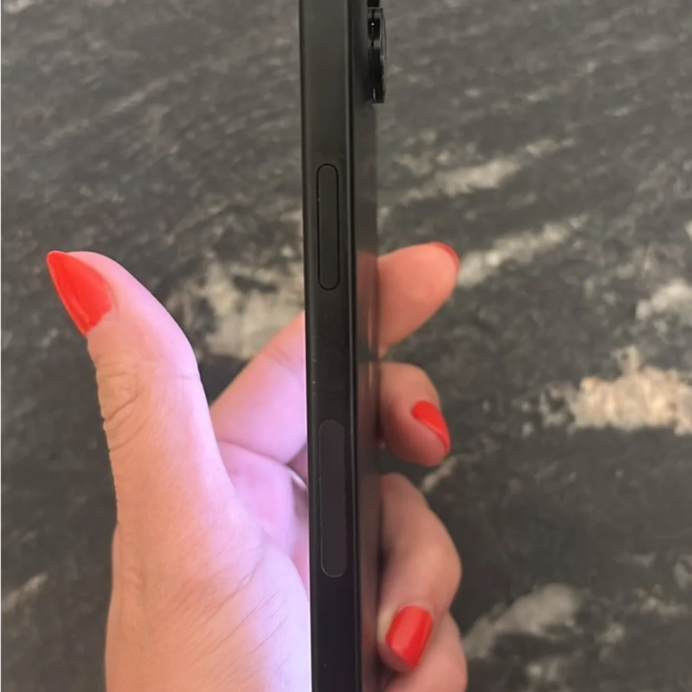 Apple IPhone 15 128 GB black unlocked